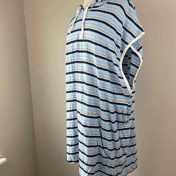 NWOT Blue Gear Women’s Summer Top - Picture 3 of 5